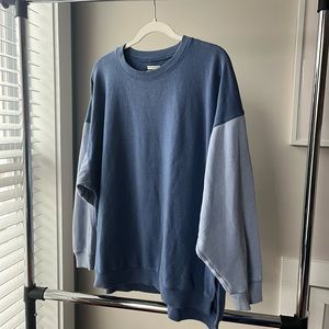 Aerie/American Eagle super soft crewneck. Medium tag but is very oversized!